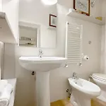 Apartamento Lombarde 30 Near Piazza Il Campo